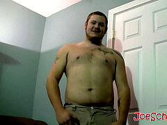 Big lad jerks and get gargled by a mature homo