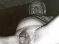 Amateur Video: Older Gay Man in Suspenders