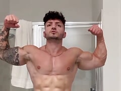 Muscle Hunk Reveals His Monster Cock