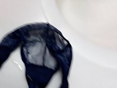 Quickie Panty Cumshot