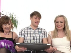 In den arsch, Blasen, Nahaufnahme, Reif, Reife frau in den arsch, Milf, Pornostars, Strümpfe