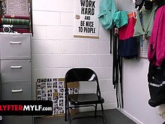 Shy MILF Kessie Shy gets her tight holes stretched for stealing - Shoplyfter Mylf