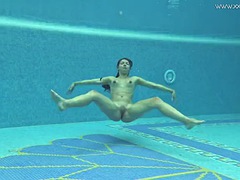 Hot big ass euro milf Sazan erotic underwater