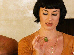 Lamer culo, Rubia, Garganta profunda, Polla, Pies, Pajear, Masturbación, Juguetes