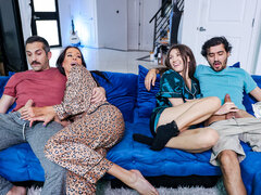 Mamada, Morena, Peludo, Pajear, Besar, Madres para coger, Afeitado, Intercambio de esposas