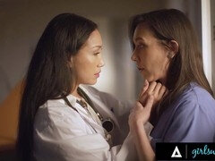 Grote kont, Bruinharig, Arts, Moeder die ik wil neuken, Kut duiken, Realiteit, Anaal likken, Tieten likken