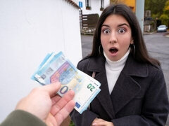 Culo, Mamada, Morena, Estilo perrito, Dinero, Tetas naturales, Adolescente, Tetas