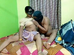 Mamada, Pareja, Penetracion con dedos, Pajear, Lamidas, Coño, Juguetes, Bajo la falda