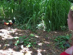 Enthousiasteling, Strand, Flashing, Vriendin, Orgasme, Buiten, Twee staartjes, Openbaar