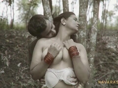 Gros seins, Brunette brune, Tir de sperme, Branlette thaïlandaise, Fille latino, De plein air, Nénés, Épouse