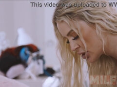 Mooie dikke vrouwen, Grote mammen, Blond, Sperma shot, Moeder die ik wil neuken, Moeder, Geschoren, Tieten likken