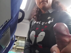 Amateur, Gros seins, Brunette brune, Bus, Fétiche, Exhib, Pov, Public