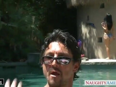 デカパイ, フェラチオ, 茶髪の, 巨乳な, チン, ハードコア, Hd, 水着