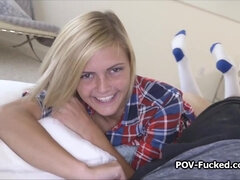 18 ans, Amateur, Sucer une bite, Hard, Hd, Pov, Réalité, Adolescente