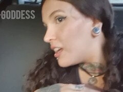 Amateur, Coche, Hembra, Penetracion con dedos, Masturbación, Orgasmo, Público, Solo