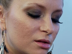 緊縛, ディルド, 電気, 顔面騎乗, フェムドム, レズビアン, オマンコ, 奴隷