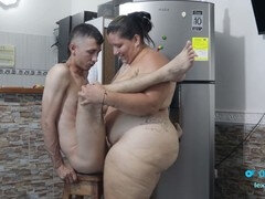 Leie, Tante, Grosser arsch, Grosser schwanz, Selbstgemacht, Indisch, Latina, Mutti