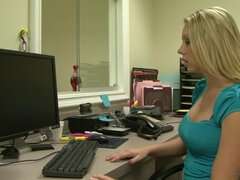 Сногсшибательные, Блондинки, В офисе, Жесткий секс, Сиськи