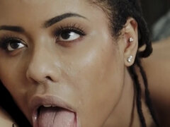 デカパイ, 黒人, 茶髪の, 指いじり, 異人種間, なめる, 自然山雀, おもちゃ