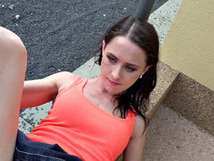 Schwarz, Blasen, Braunhaarige, Tschechisch, Handjob, Im freien, Pov, Muschi