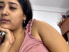 Grosse titten, Latina, Nippel, Pov, Titten, Spielzeuge, Netzkamera