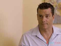 En levrette, Famille, Branlette thaïlandaise, Léchez, Chatte