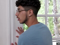 Verga grande, Garganta profunda, Penetracion con dedos, Madres para coger, Mamá, Monstruo, Tabú, Paja con tetas