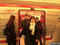 Busty old lady gets her fat pussy pounded