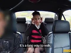 Americano, Fetiche, Madres para coger, Al aire libre, Pov, Público, Gritar, Uniforme