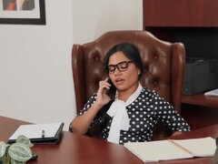 Beauté, Gros seins, Sucer une bite, Brunette brune, Plantureuse, Hd, Mère que j'aimerais baiser, Nénés