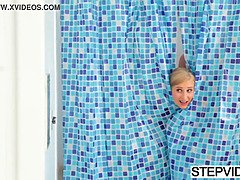 Grote lul, Blond, Rondborstig, Oudere vrouw, Hardcore, Moeder die ik wil neuken, Schreeuwen, Stiefmoeder