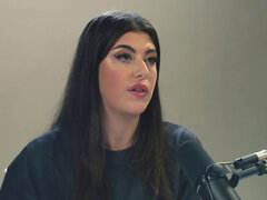 Gros cul, Gros seins, Brunette brune, Masturbation