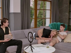 Grosser schwanz, Blasen, Gehörnter ehemann, Französisch, Hardcore, Hd, Milf, Rasiert