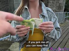 21yo pulled babe gets pussydestroyed