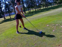 Geschnappt, Frau, Höschen, Öffentlich, Solo, Sport, Unter dem rock, Spanner