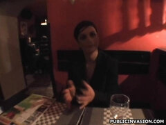 アナル, デカパイ, 茶髪の, チン, 指いじり, 淫乱熟女