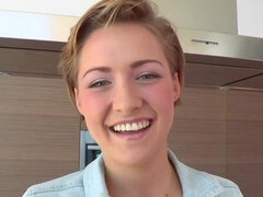 Anaal, Blond, Pijpbeurt, Lul, Hardcore, Reusachtig, Gigantische lul, Tiener