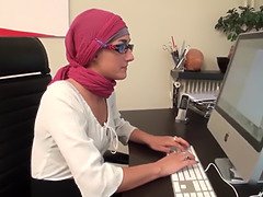 Arabisch, Sperma shot, Brillen, Hardcore, Hd, Rijpe lesbienne, Kantoor, Kut duiken