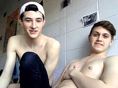 webcam boy Friends 010