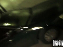 Enthousiasteling, Hd, Naakt, Orgie, Feest, Tiener, Trio, Tieten likken