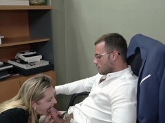 Grosse bite, Blonde, Sucer une bite, Hard, Mère que j'aimerais baiser, Belle mère, Jarretelles, Tatouage