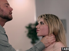 18 jaar, Blond, Hardcore, Klein, Ruw, Mager, Billekoek, Tiener