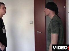 Grote lul, Pijpbeurt, Bruinharig, Diep in de keel, Groep, Mager, Trio, Tieten likken