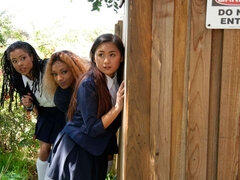 Culo, Negro, Morena, Estilo perrito, Ébano, Interracial, Piscina, Adolescente