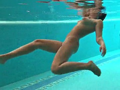 Olla Oglaebina aka Vyvan Hill naked underwater
