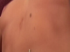 Gros seins, Brunette brune, Tir de sperme, Doigter, Hard