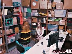 Lieveling, Grote lul, Pijpbeurt, Bruinharig, Gevangen, Kantoor, Tieten likken