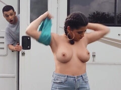 Gros cul, Sucer une bite, Brunette brune, Gorge profonde, Branlette thaïlandaise, Hd, Réalité, Nénés