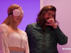 イギリス人, コンテスト, 指いじり, はじめて, ドイツ人, キス, オマンコ, 現実