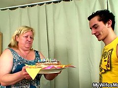 Толстушки, Глубокая глотка, Бабушки, Огромные размеры, Зрелые, Реалити, Молоденькие, Сиськи